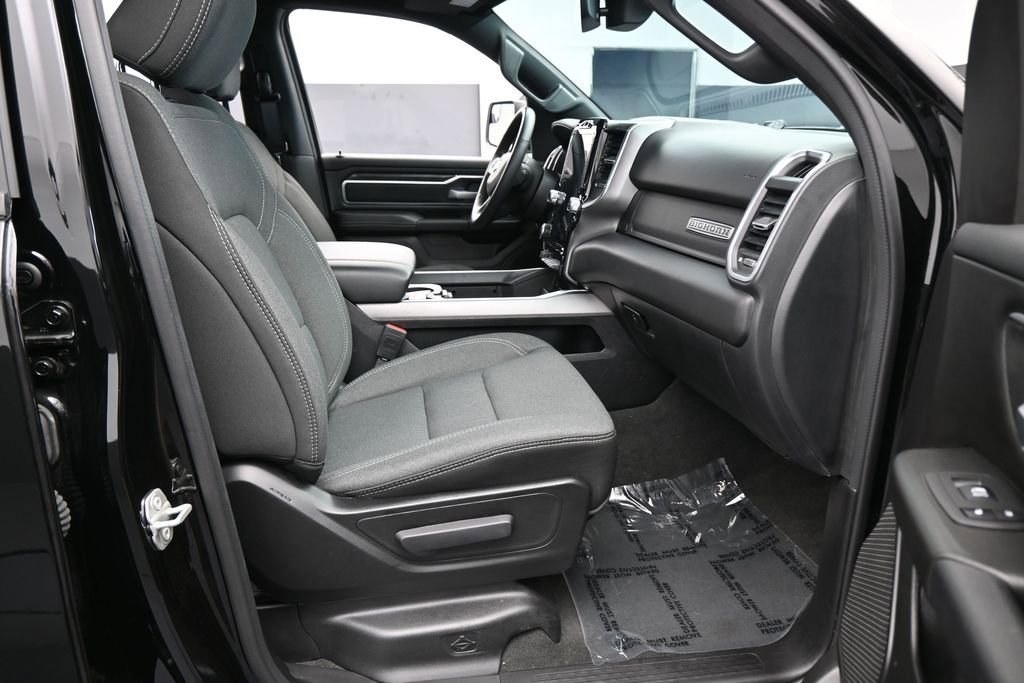 Used 2024 RAM 1500 Big Horn RWD image 38