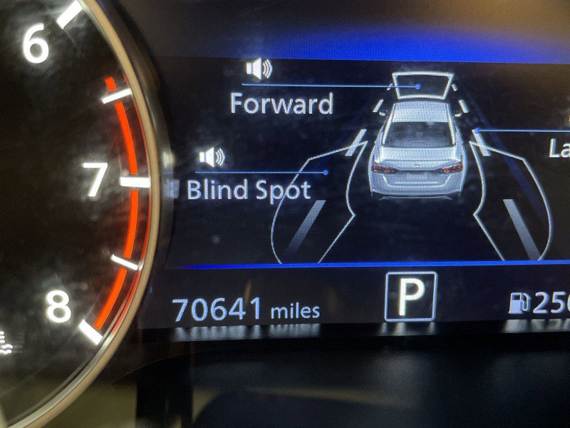 Used 2021 Nissan Altima 2.5 Platinum AWD/4WD image 16