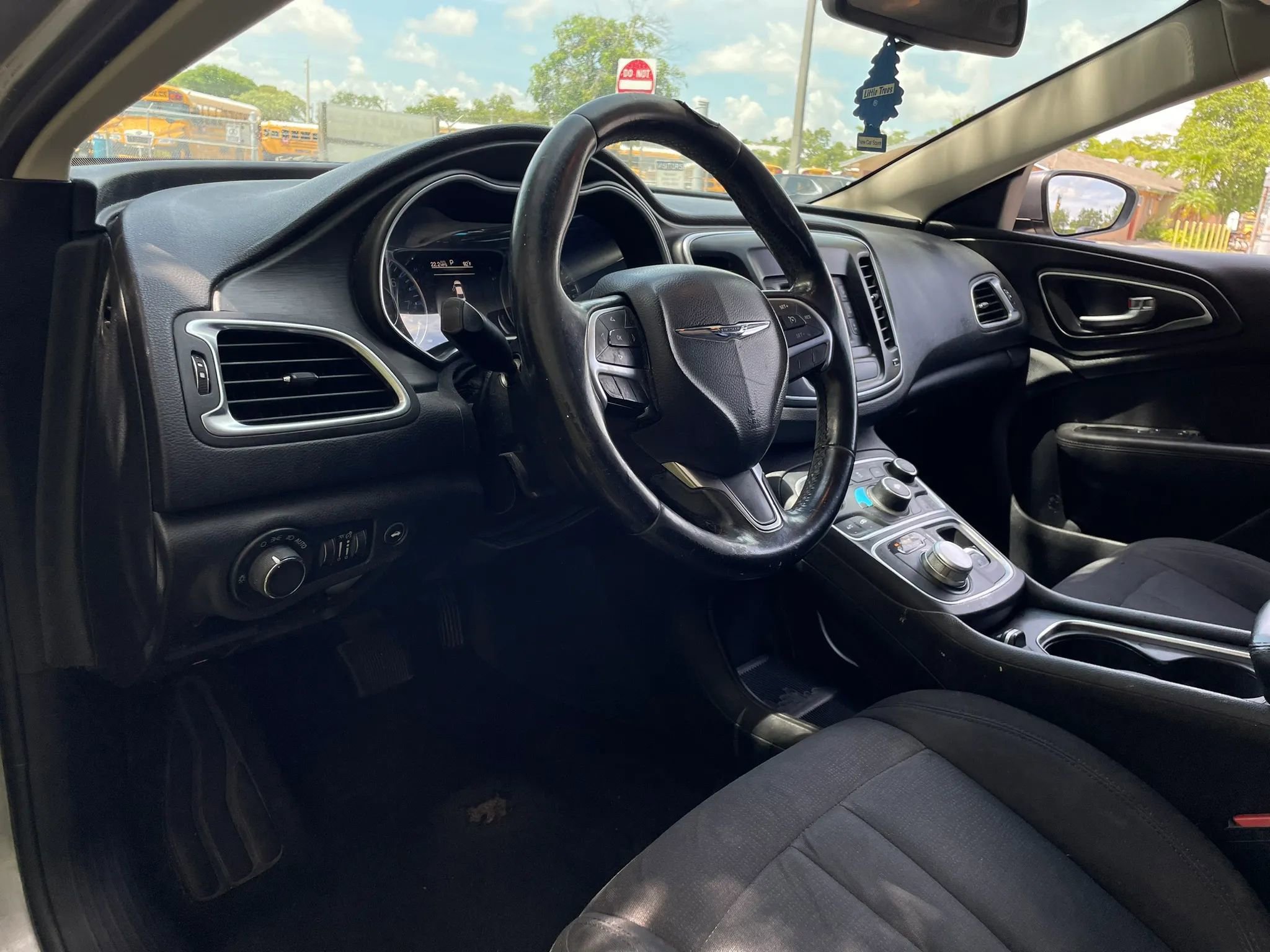 Used 2015 Chrysler 200 Limited w/ Convenience Group FWD image 24