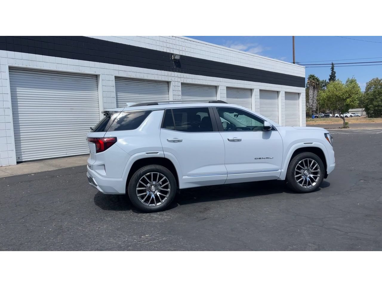 New 2027 GMC Terrain Denali AWD/4WD image 3