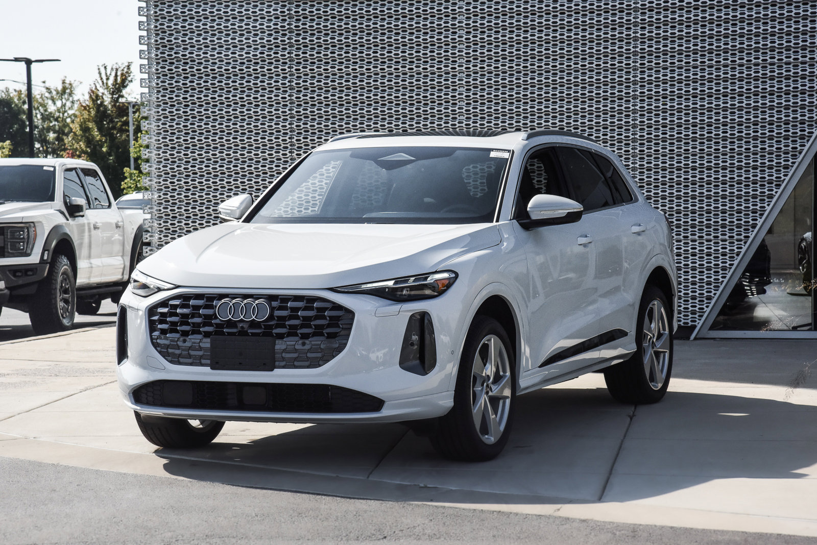 New 2025 Audi Q5 Premium Plus image 5