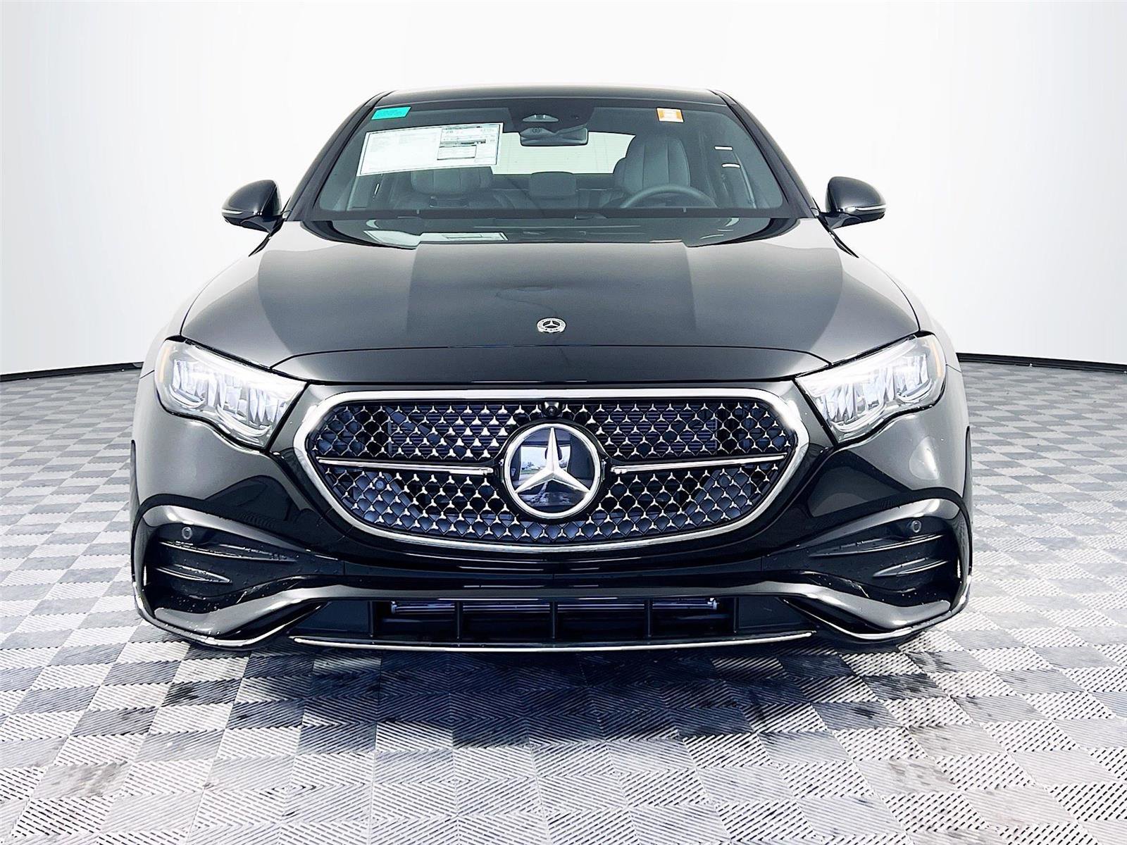 New 2026 Mercedes-Benz E 450 4MATIC Sedan image 9