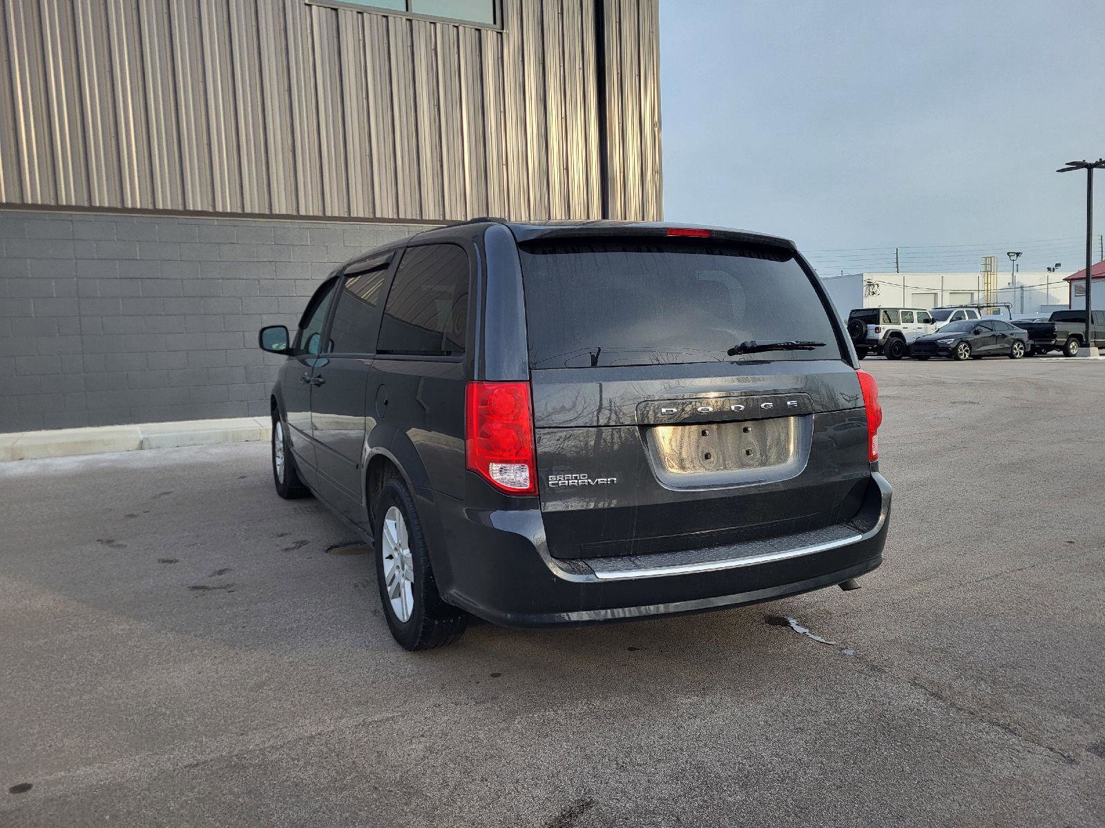 Used 2012 Dodge Grand Caravan SXT image 5