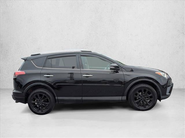 Used 2016 Toyota RAV4 Limited AWD/4WD image 4