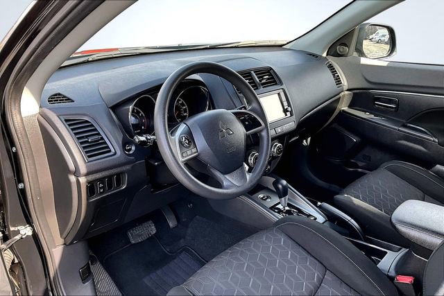 Used 2024 Mitsubishi Outlander Sport ES image 16