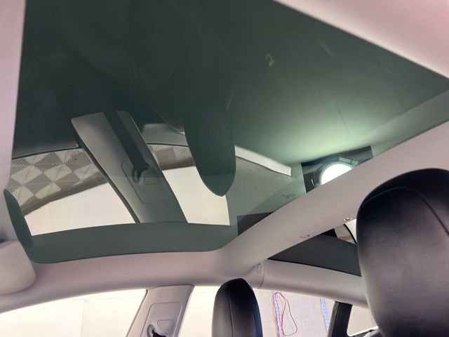Used 2022 Tesla Model 3 Performance AWD/4WD image 23