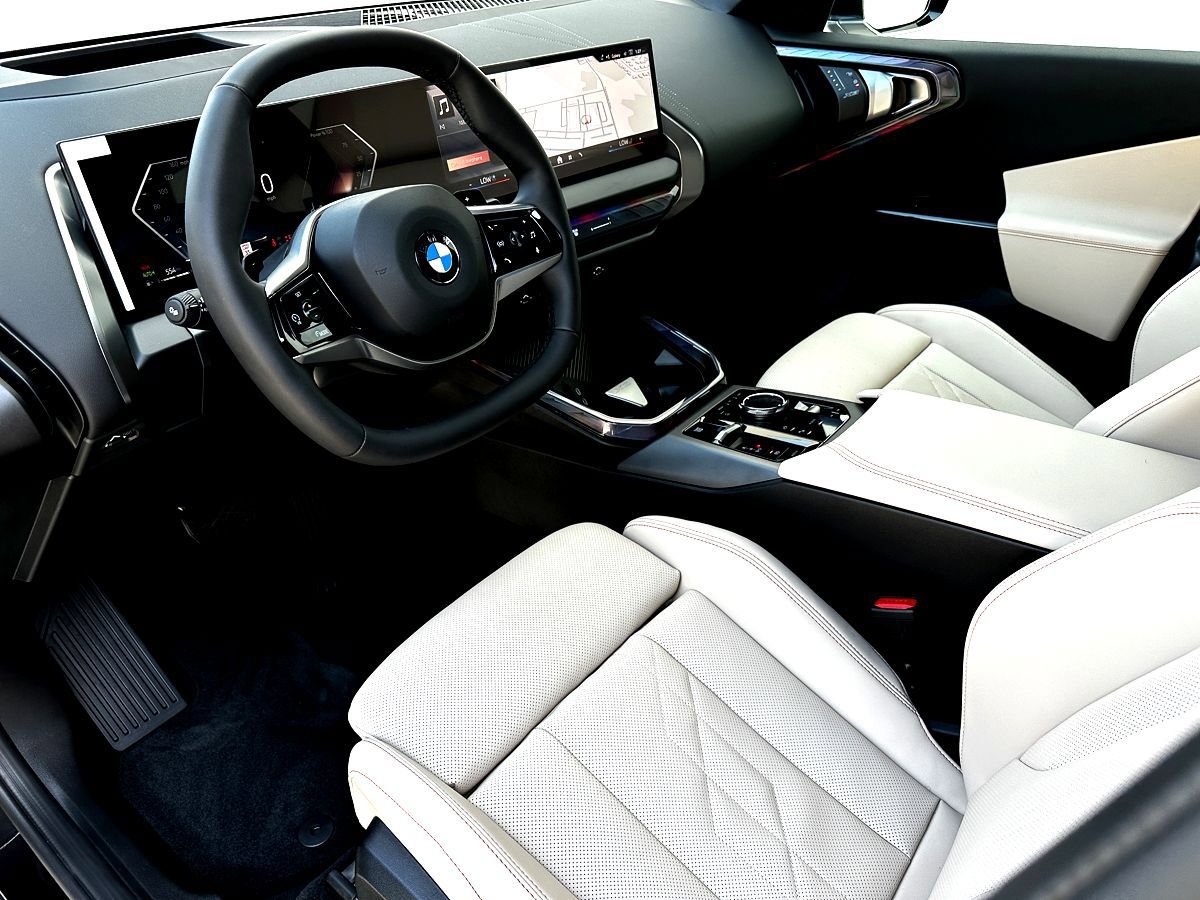 New 2026 BMW X3 xDrive30 w/ Premium Package image 12