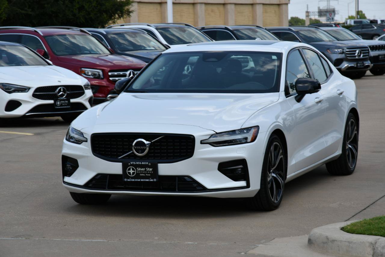 Used 2024 Volvo S60 B5 Plus FWD image 2