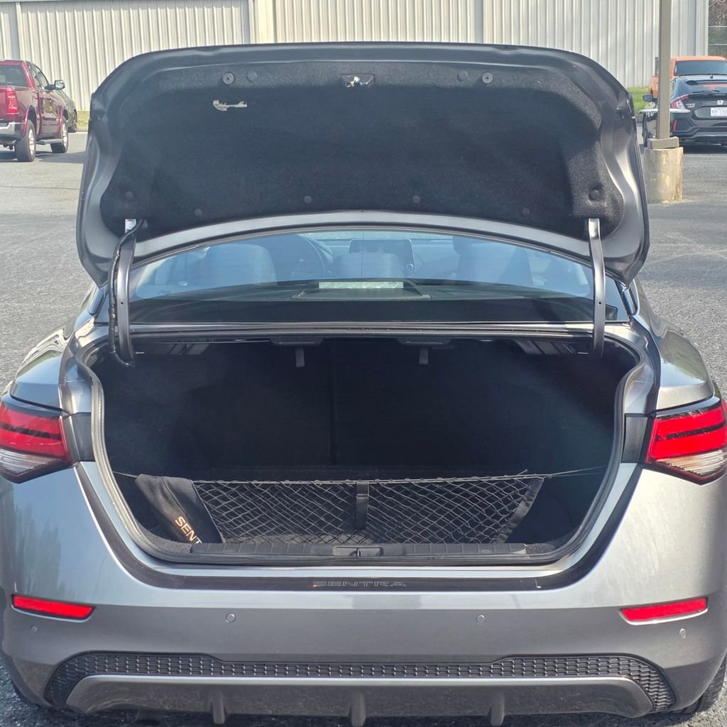 Used 2022 Nissan Sentra SV w/ All-Weather Package image 9