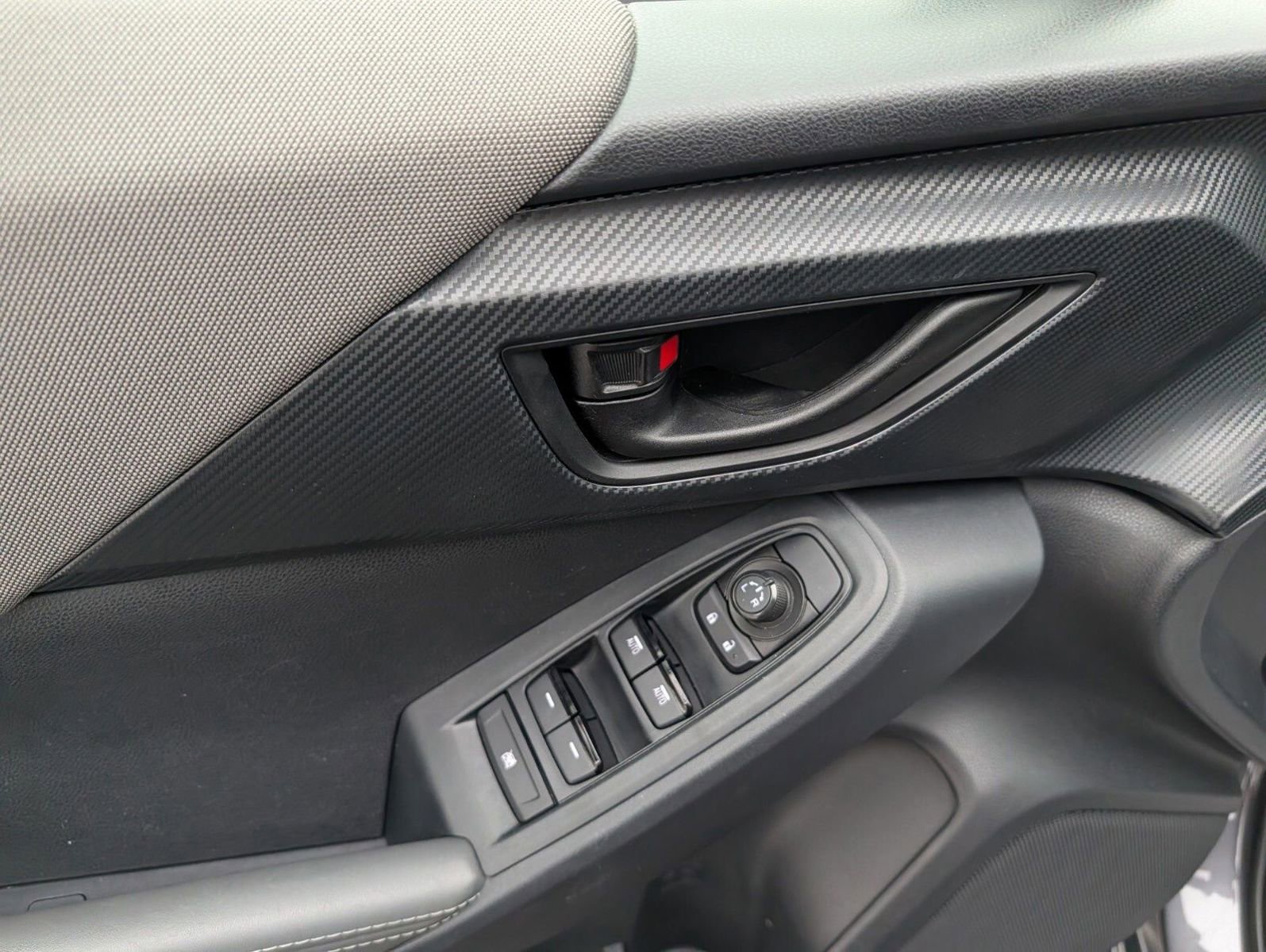 Certified 2024 Subaru Crosstrek 2.0i Premium w/ Crosstrek Mirror Package AWD/4WD image 24