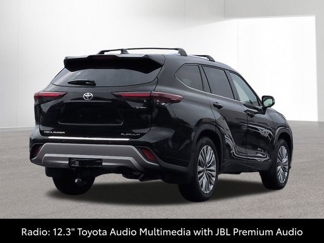 Certified 2026 Toyota Highlander Platinum AWD/4WD image 7