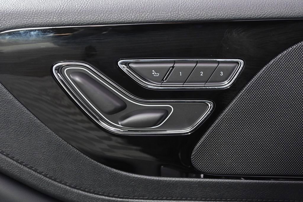 New 2026 Lincoln Aviator AWD image 14