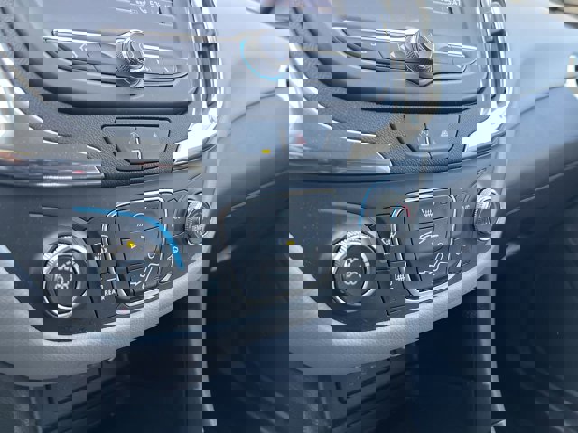 Used 2023 Chevrolet Equinox LS w/ LS Convenience Package image 11