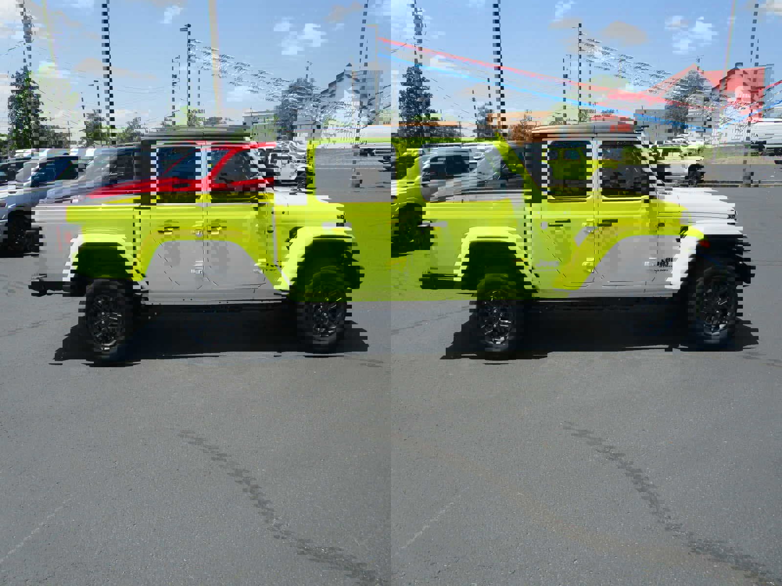 Used 2024 Jeep Gladiator Sport