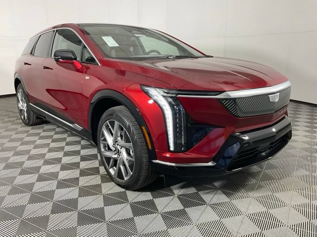 New 2026 Cadillac Optiq Luxury 1 w/ LPO, Floor Liner Package AWD/4WD image 3
