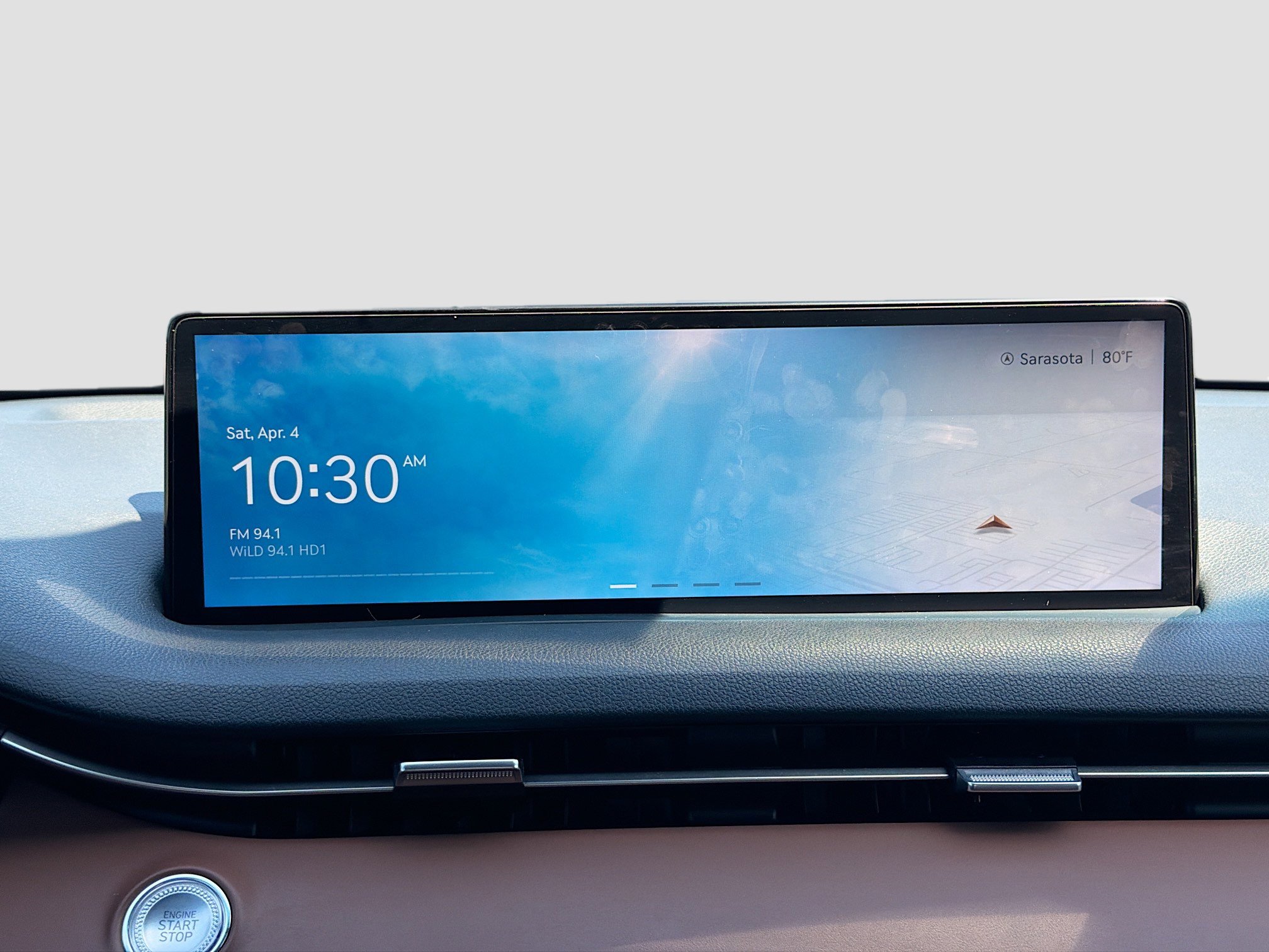 Used 2024 Genesis GV70 2.5T w/ Advanced Package image 31