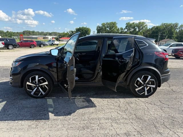 Used 2022 Nissan Rogue Sport SL AWD/4WD image 20