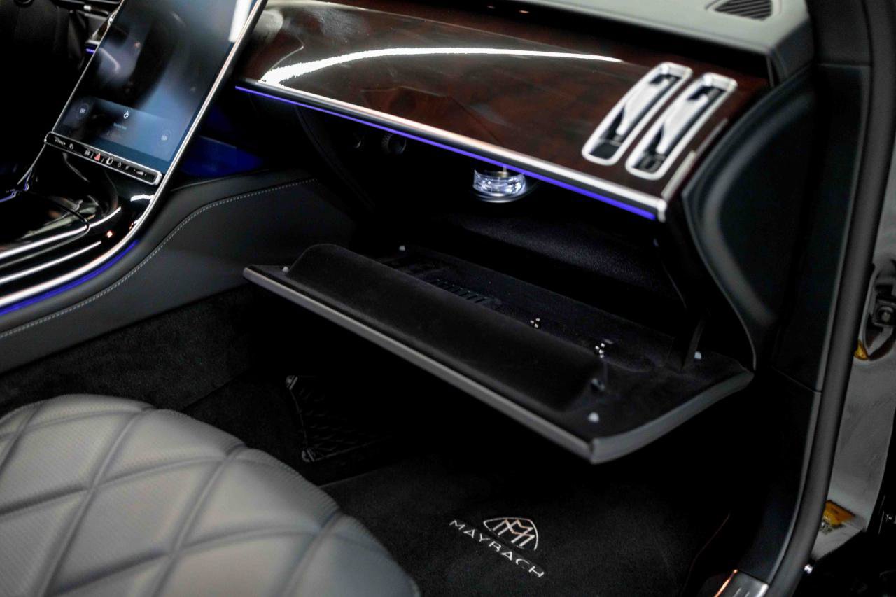Used 2023 Mercedes-Benz Maybach S 580 4MATIC image 75