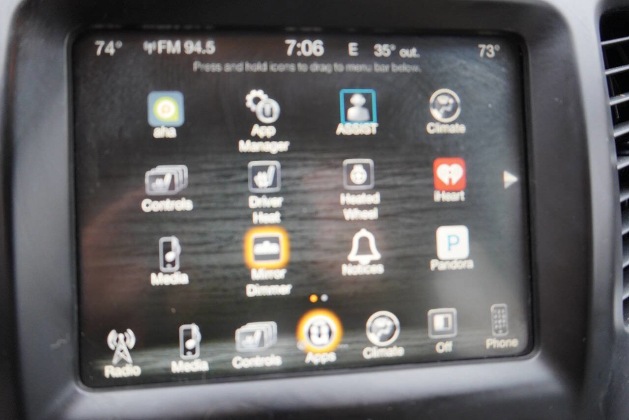 Used 2017 Jeep Cherokee Limited image 22