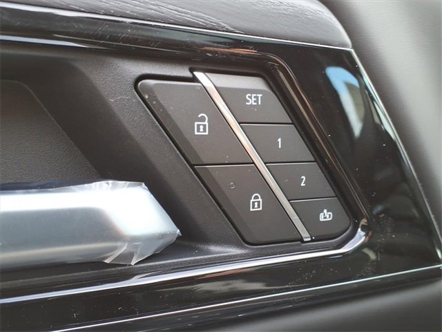 New 2026 GMC Yukon XL AT4 Ultimate image 11