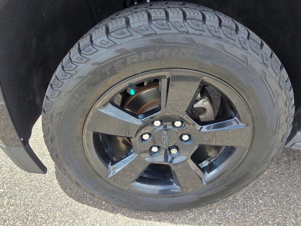 Used 2017 Chevrolet Tahoe LT image 9