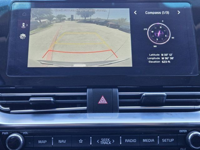 Certified 2022 Kia Niro Touring Special Edition image 17