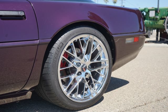 Used 1992 Chevrolet Corvette ZR-1 RWD image 30