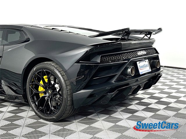 Used 2021 Lamborghini Huracan EVO image 41