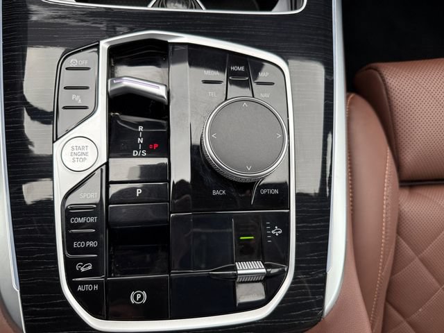Used 2024 BMW X7 xDrive40i w/ M Sport Package AWD/4WD image 40