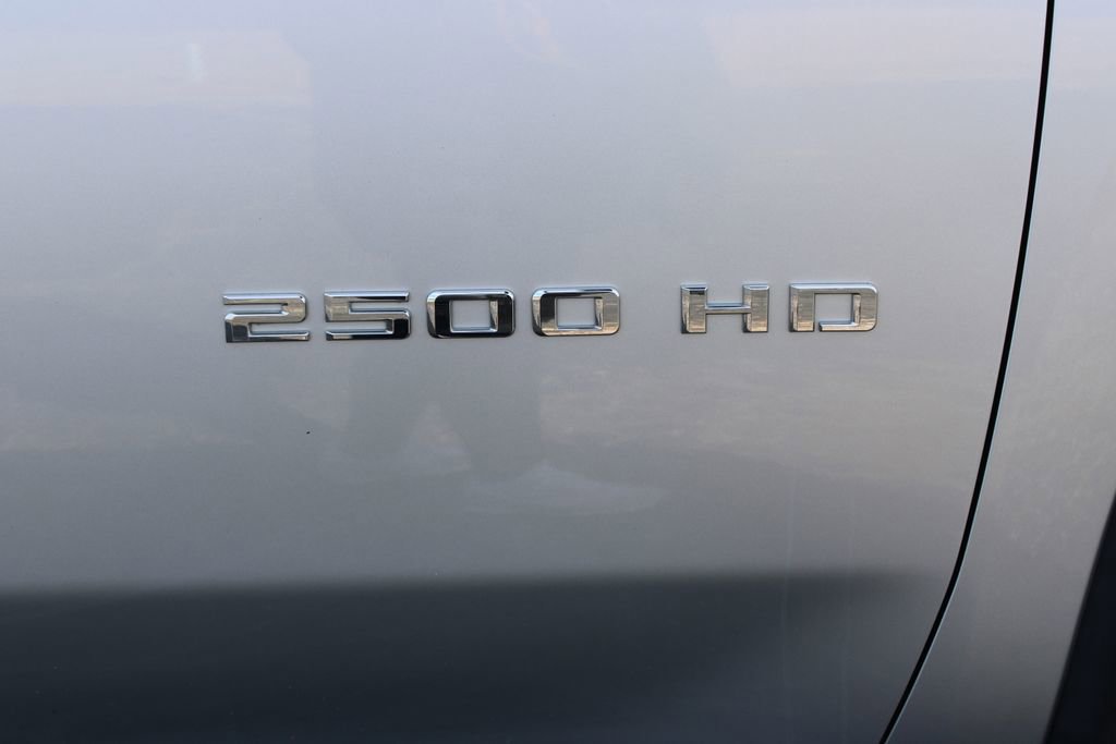 Used 2022 Chevrolet Silverado 2500 LTZ w/ Z71 Off-Road Package image 12