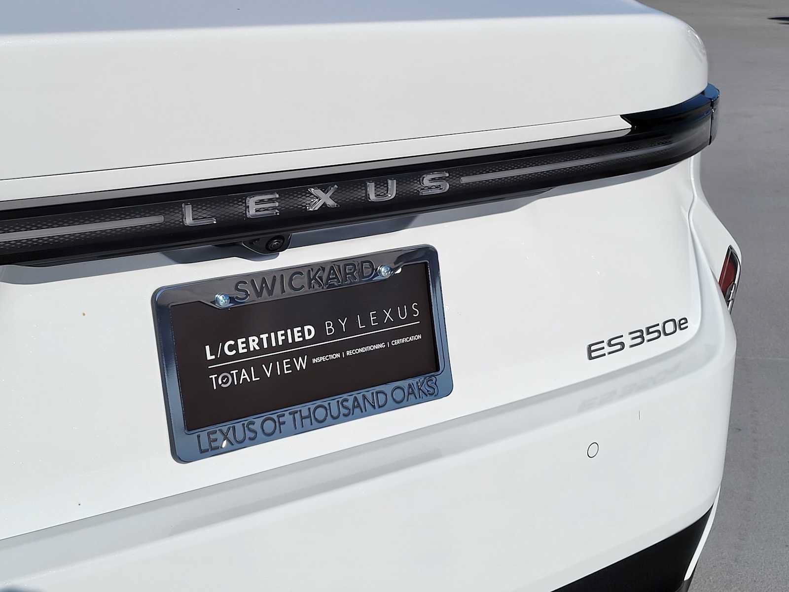 Used 2026 Lexus ES 350e w/ Convenience Package FWD image 13