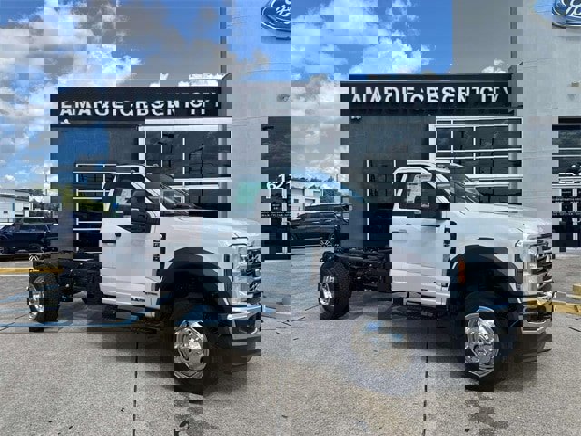 New 2025 Ford F550 4x4 Regular Cab Super Duty