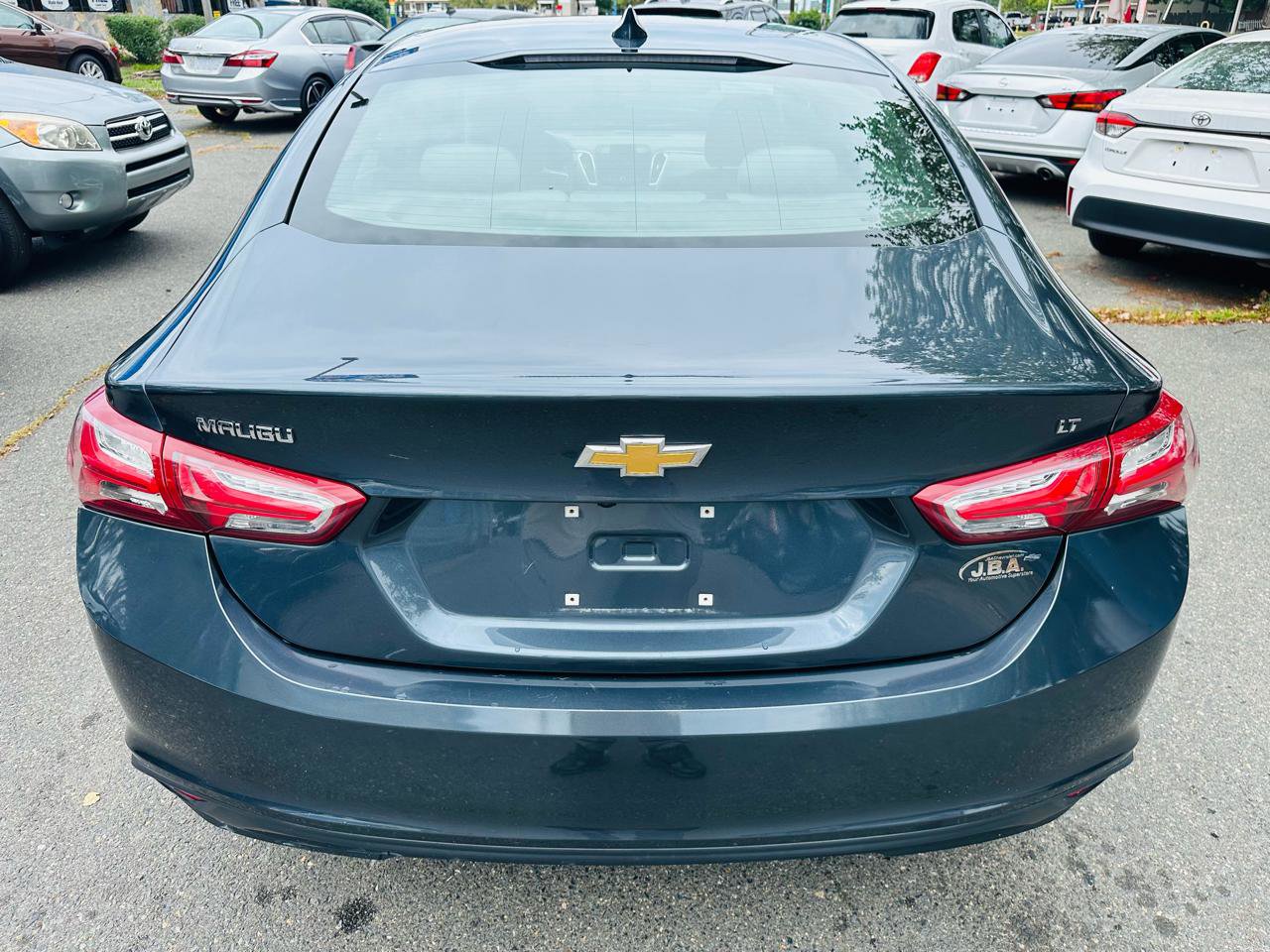 Used 2019 Chevrolet Malibu LT FWD image 5