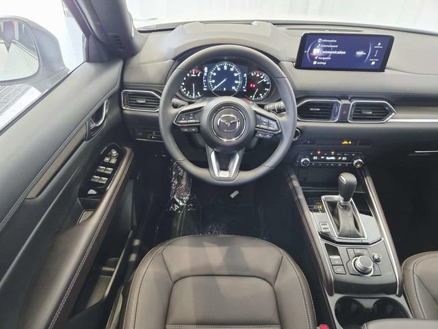 New 2025 MAZDA CX-5 Signature image 8