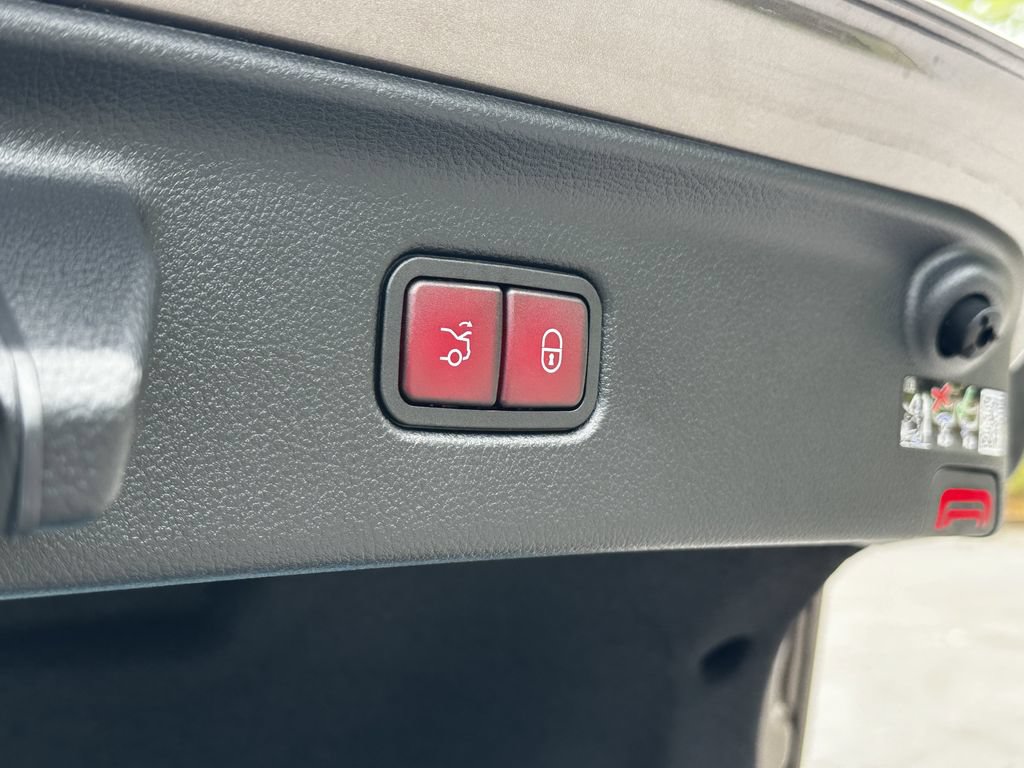 New 2026 Mercedes-Benz S 500 4MATIC image 22