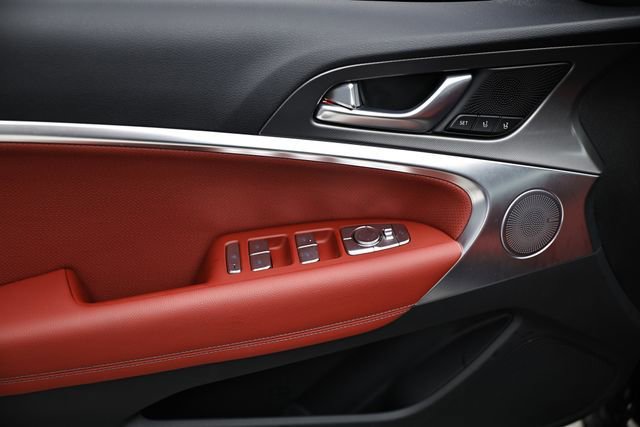 New 2025 Genesis G70 2.5T w/ Sport Prestige Package image 18