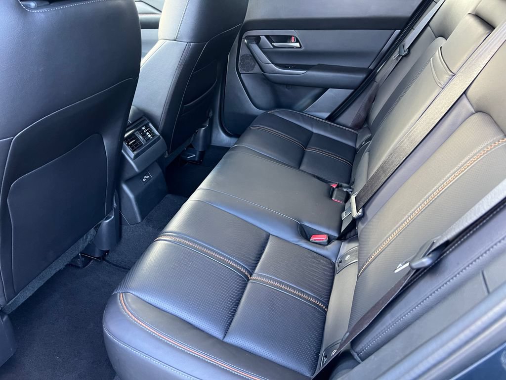 Used 2025 MAZDA CX-50 AWD 2.5 S w/ Premium Plus Pkg image 12