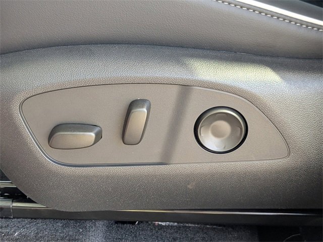 New 2025 Buick Enclave Sport Touring w/ Power Package image 22