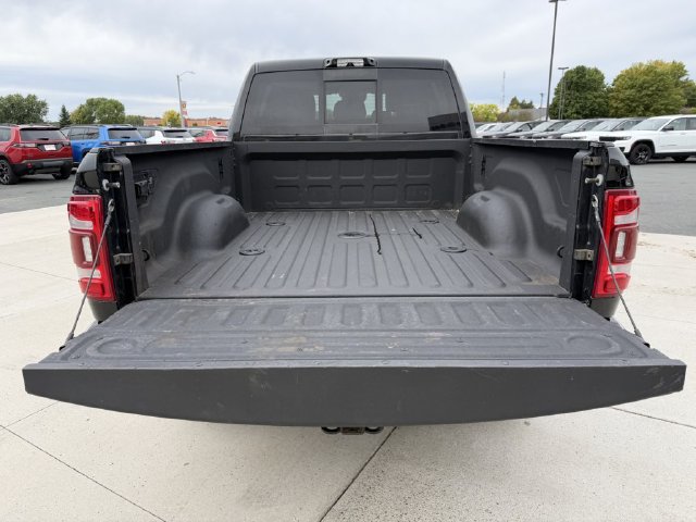 Used 2022 RAM 3500 Laramie AWD/4WD image 10
