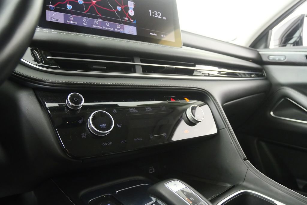 Used 2022 INFINITI QX60 Sensory w/ Vision Package image 27