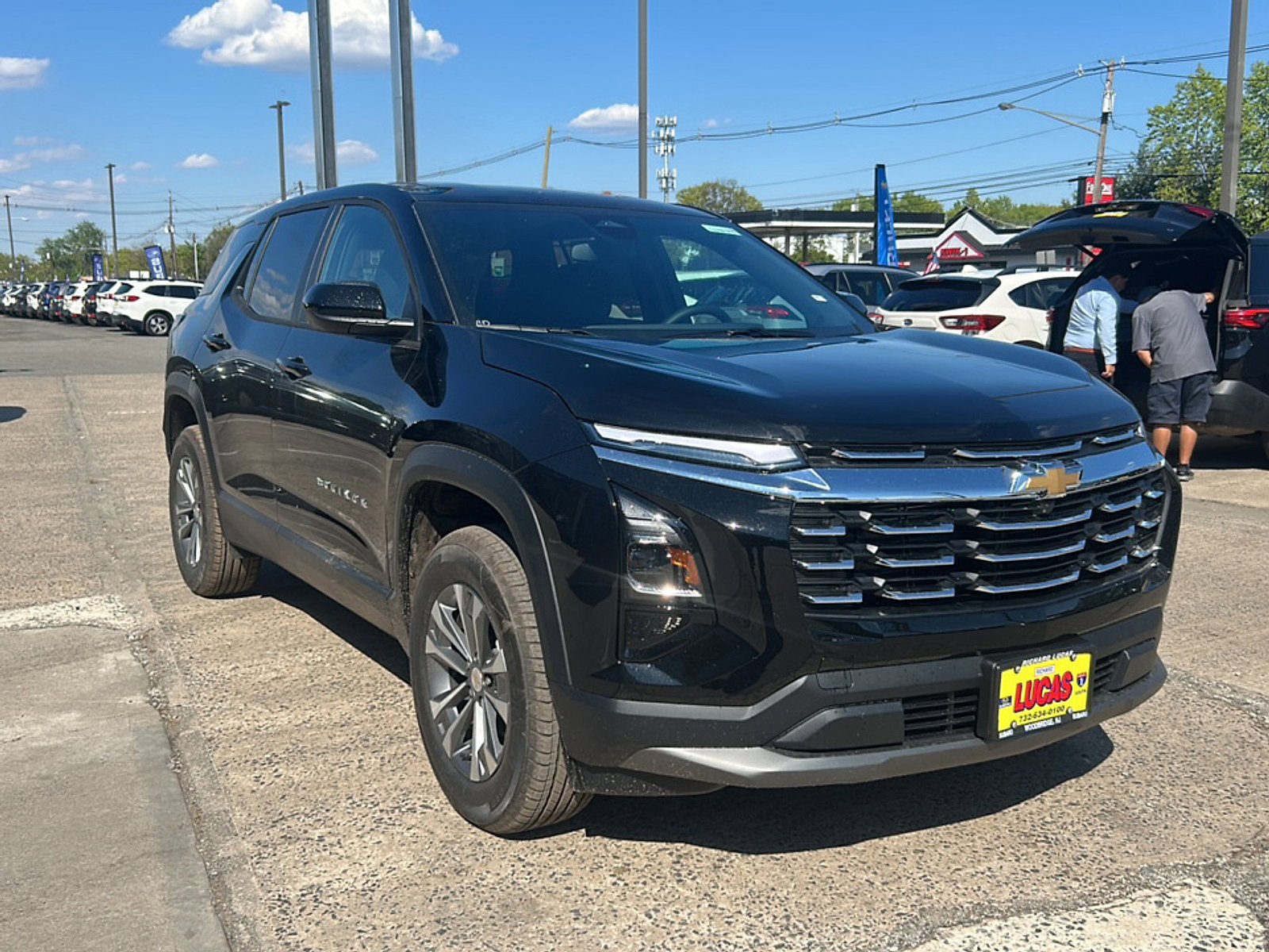 New 2026 Chevrolet Equinox LT w/ Convenience Package II AWD/4WD image 5
