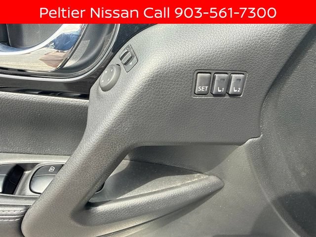 Certified 2022 Nissan Rogue Sport SV w/ Technology Package AWD/4WD image 9