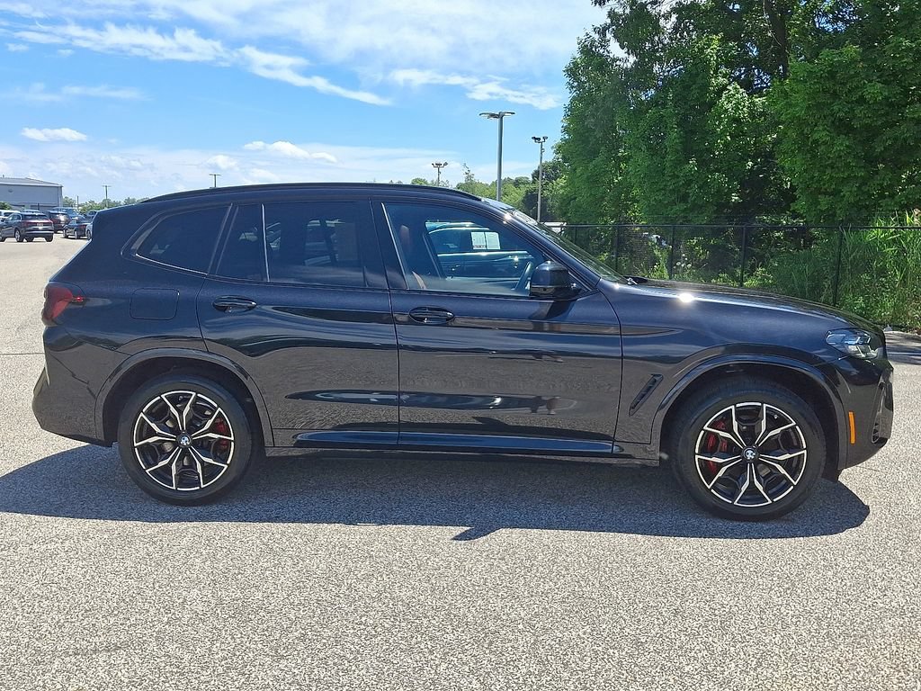 Used 2024 BMW X3 xDrive30i w/ M Sport Package AWD/4WD image 7