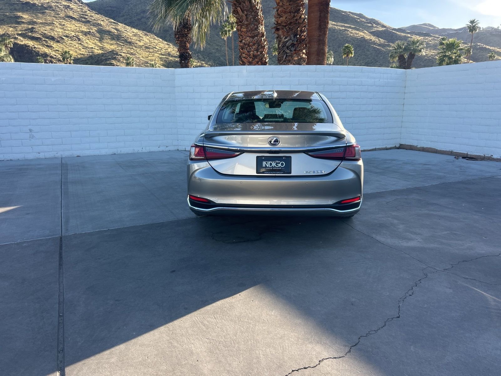 Used 2021 Lexus ES 300h w/ Premium Package image 6