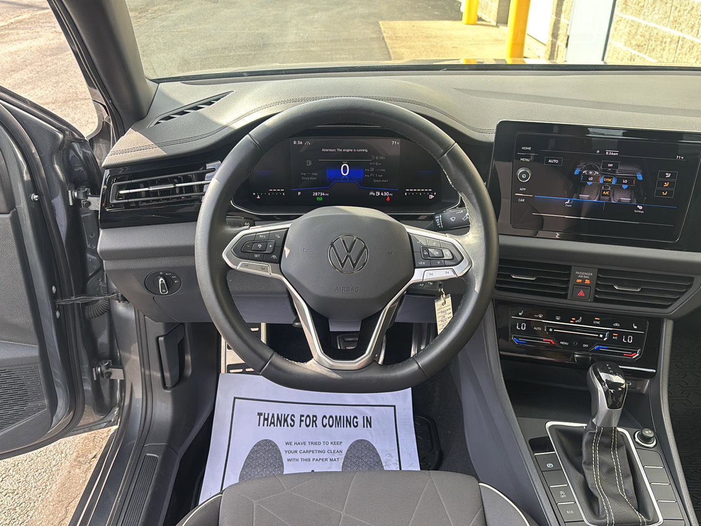 Used 2025 Volkswagen Jetta Sport image 9