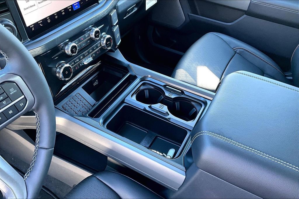 New 2026 Ford F350 Lariat w/ Lariat Ultimate Package image 25