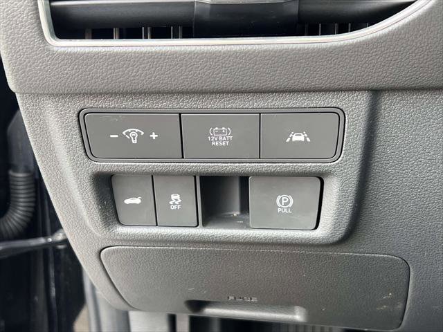 Used 2022 Hyundai Sonata Limited w/ Cargo Package image 20