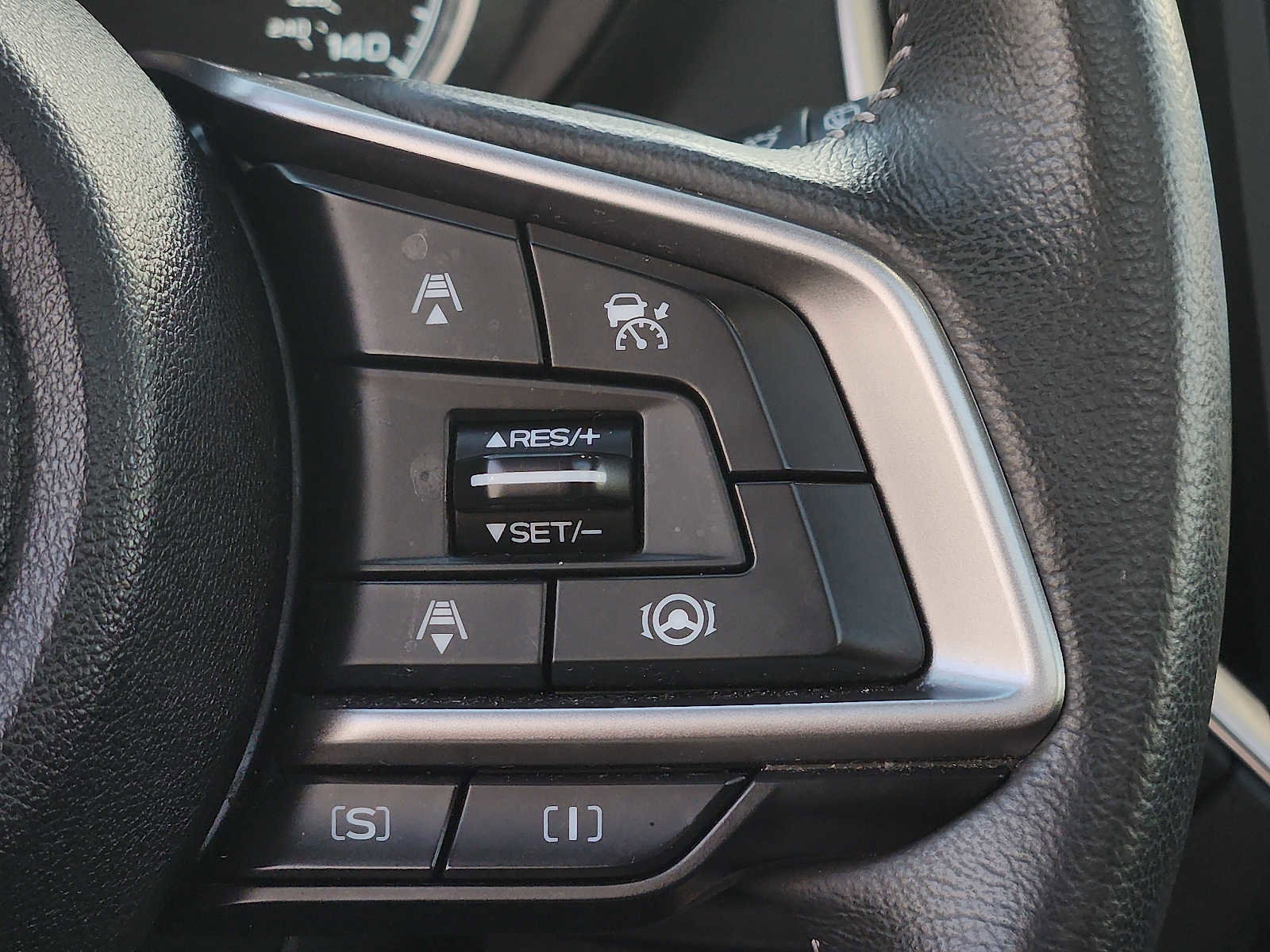 Used 2023 Subaru Forester Limited image 22