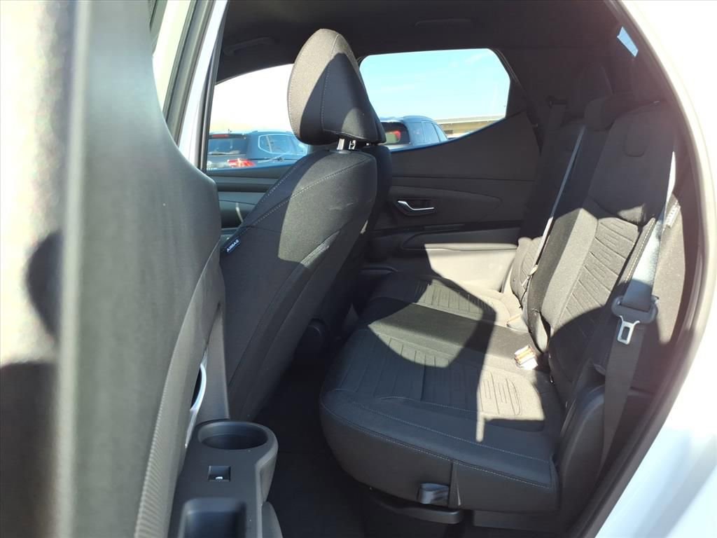 Used 2026 Hyundai Santa Cruz SE image 10