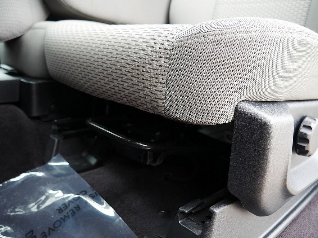 Used 2016 Ford F150 XLT AWD/4WD image 13